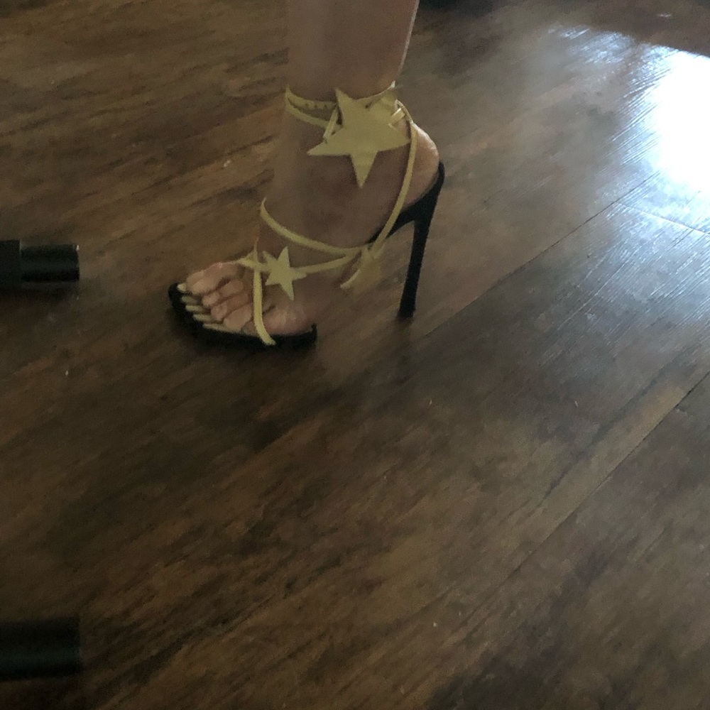 On hold YSL vintage runway heels - Picture 8 of 8